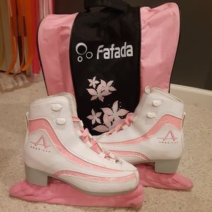 Girls Ice Skates with Covers and Bag